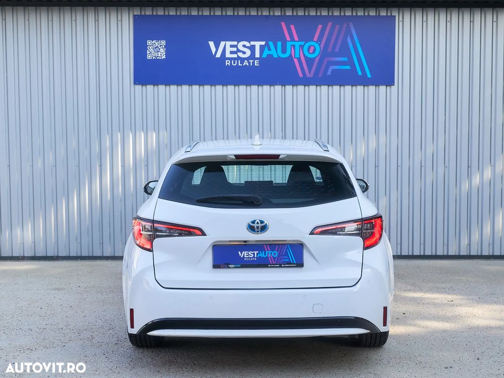 TOYOTA Corolla 2022 — imagine 5