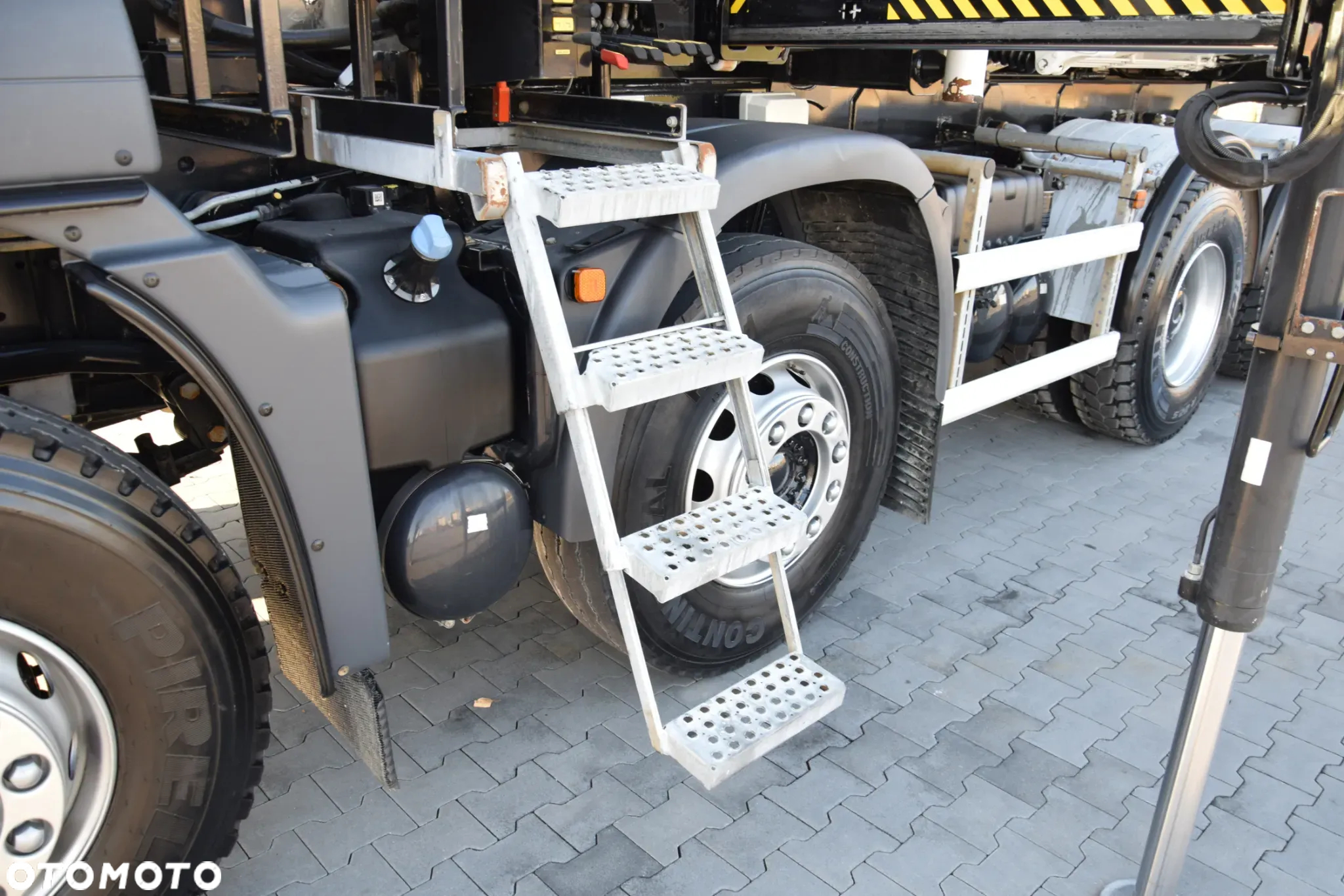 MAN TGS 35.420 / 8x4 / EURO 6 / UDT / HDS HIAB X-DUO 148 B-3 / ROTATOR / CHWYTAK / WYSUW x3 / STEROWANIE x3 / WZMOCNIONA RAMA / WYWROTKA / HYDROBURTA / AUTOMAT / KAMERA COFANIA / 2018 / NISKI PRZEBIEG / SPROWADZONY - 29