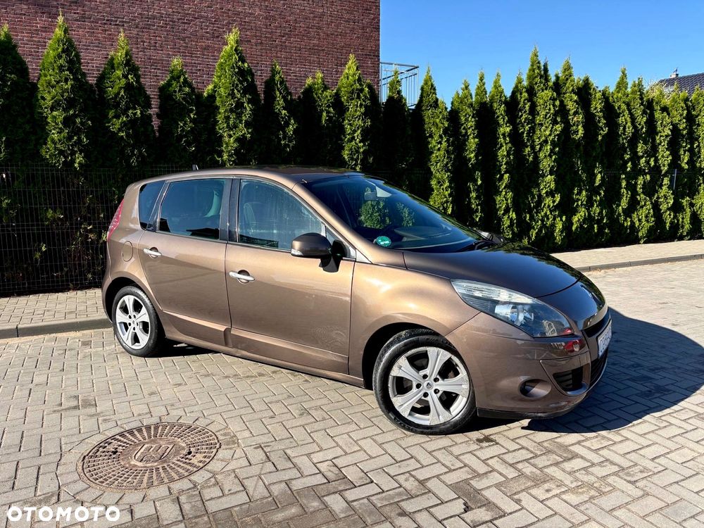 Renault Scenic dCi 130 FAP Bose Edition - 10