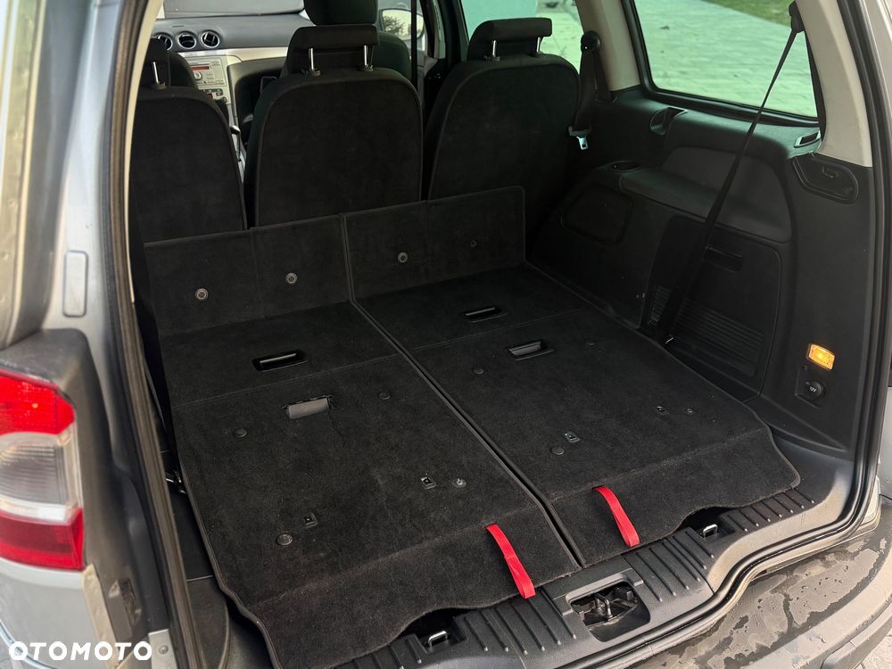 Ford Galaxy 2.0 TDCi Gold X - 12