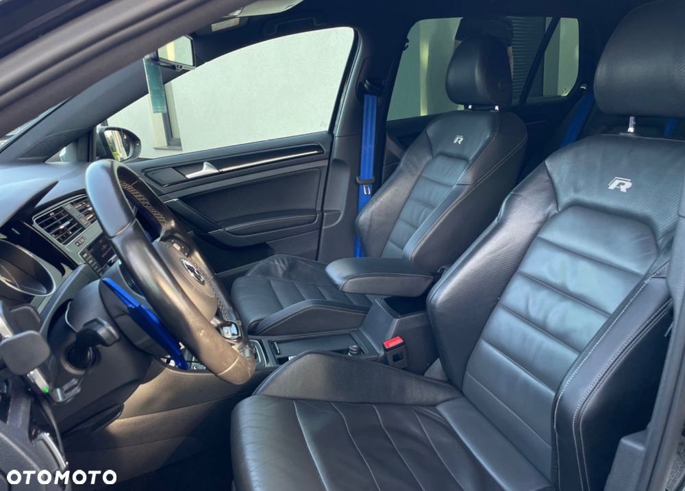 Volkswagen Golf R 4Motion BlueMotion Technology DSG - 30