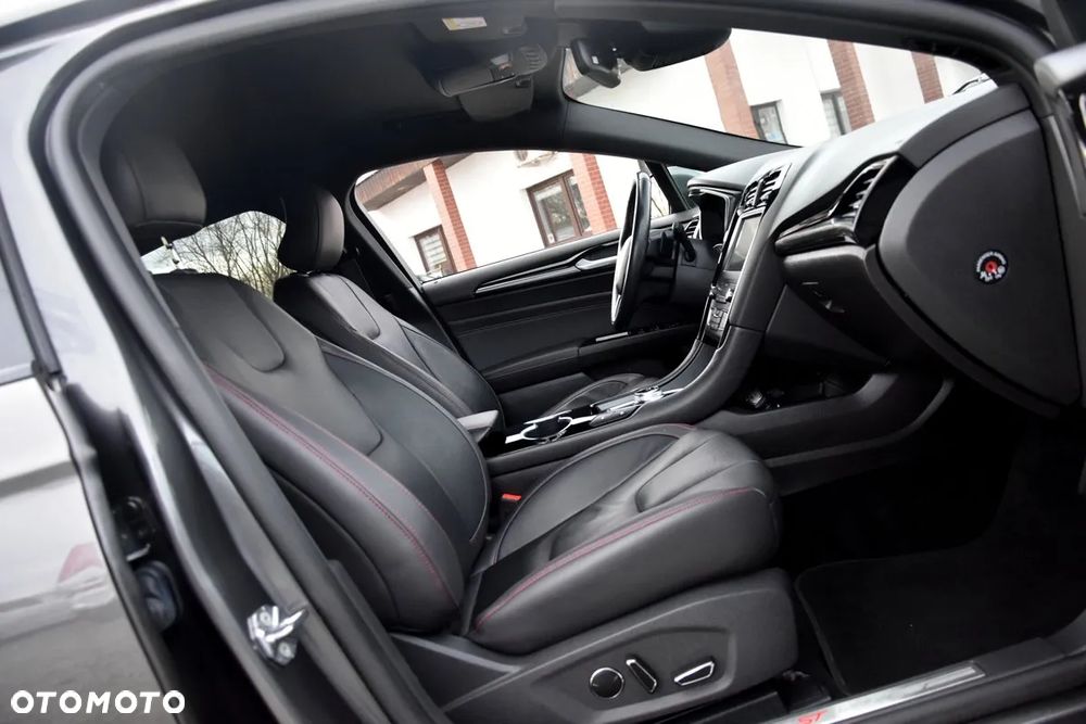 Ford Mondeo 2.0 EcoBlue ST-Line - 27