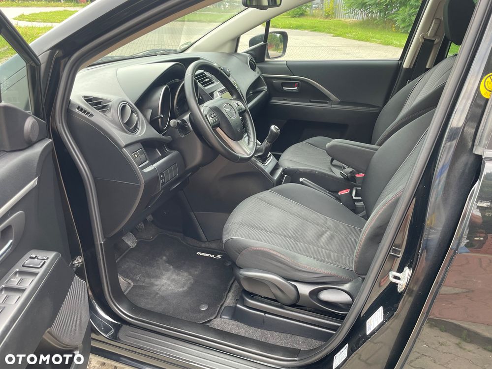 Mazda 5 - 18
