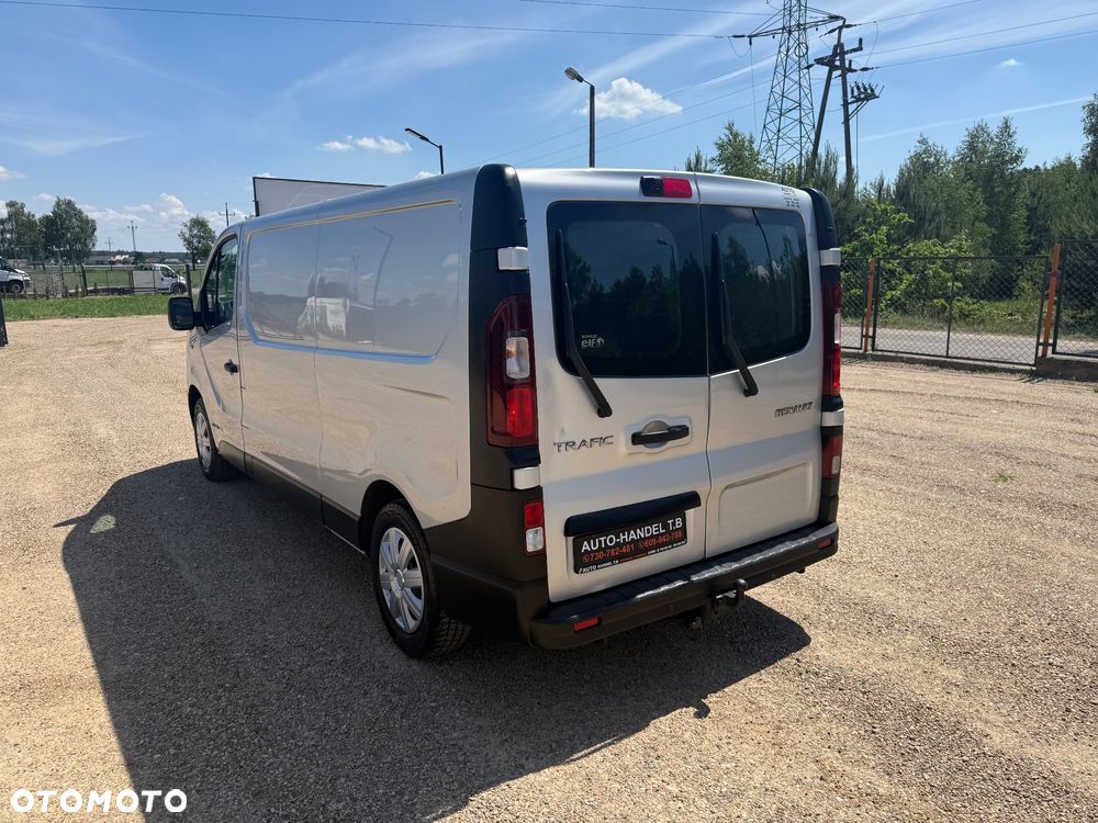 Renault Trafic - 10