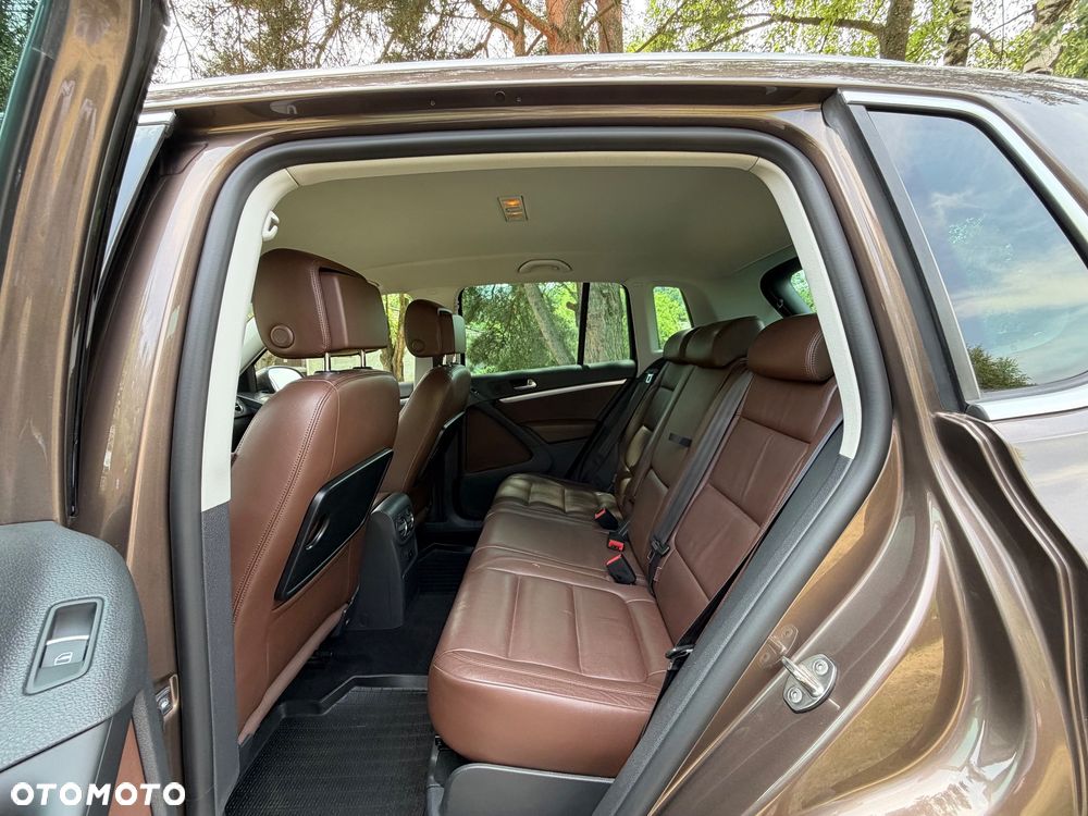 Volkswagen Tiguan 2.0 TDI R-Style - 23