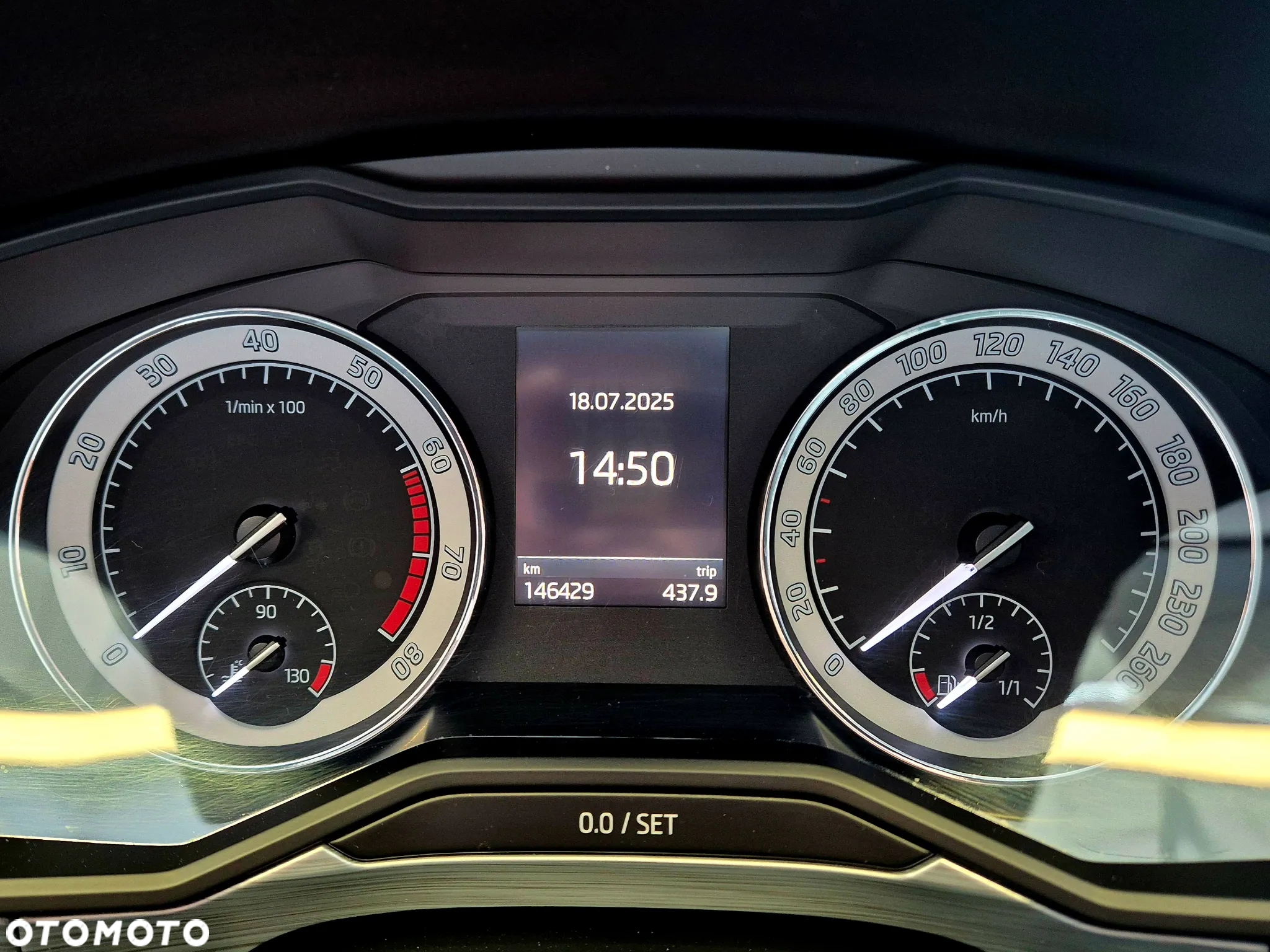 Skoda Superb 1.5 TSI Ambition - 19