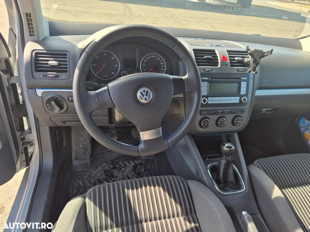 Volkswagen Golf 1.9 TDI Individual - 10