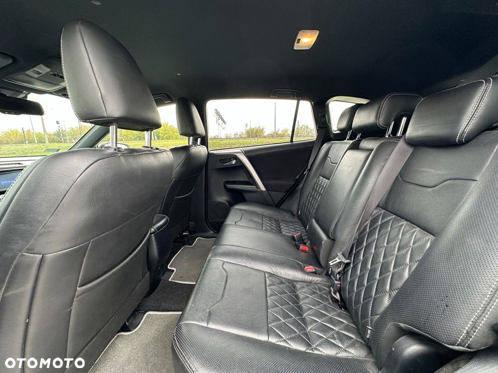 Toyota RAV4 Hybrid Prestige 4x4 - 15