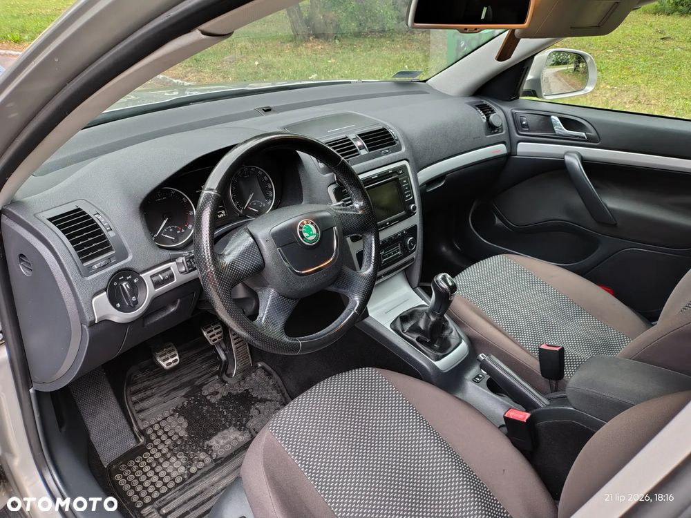 Skoda Octavia 1.8 TSI 4x4 Elegance - 17