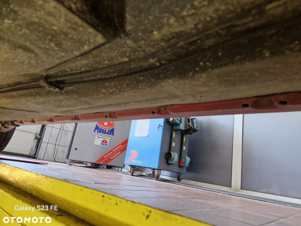 Mercedes-Benz W124 (1984-1993) - 8