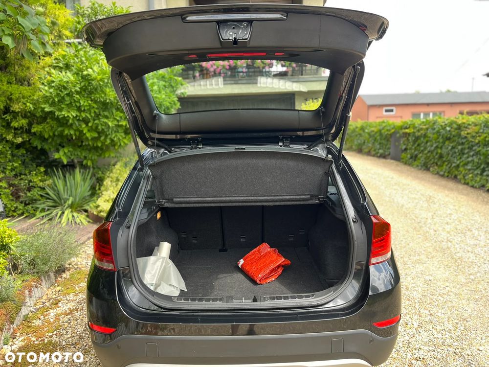 BMW X1 sDrive20i xLine - 19