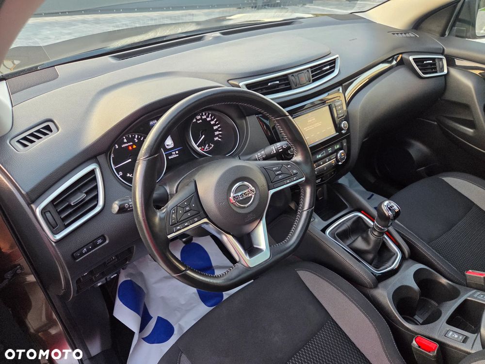 Nissan Qashqai 1.3 DIG-T Tekna+ - 19