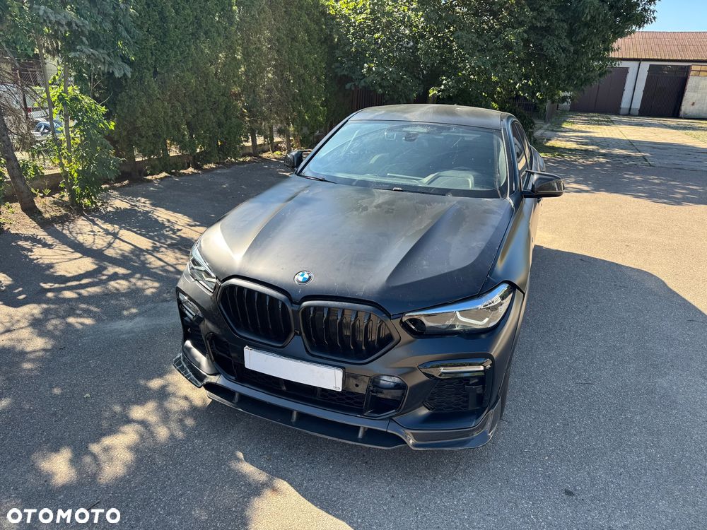 BMW X6 - 28