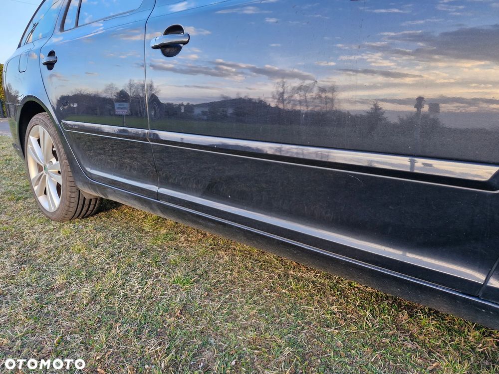 Skoda Octavia 2.0 TDI DPF RS - 19