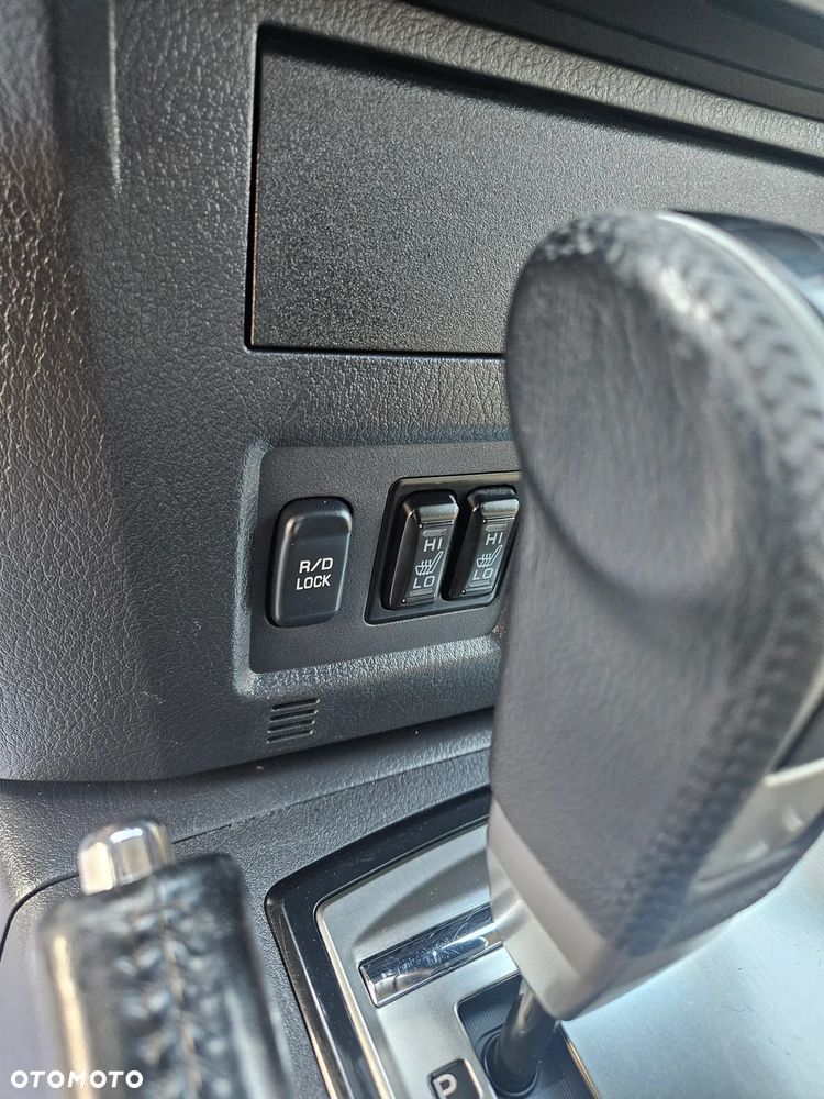 Mitsubishi Pajero 3.2 DID Limited Edition - 31