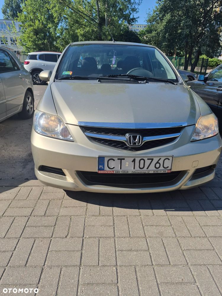 Honda City 1.4 Comfort - 1