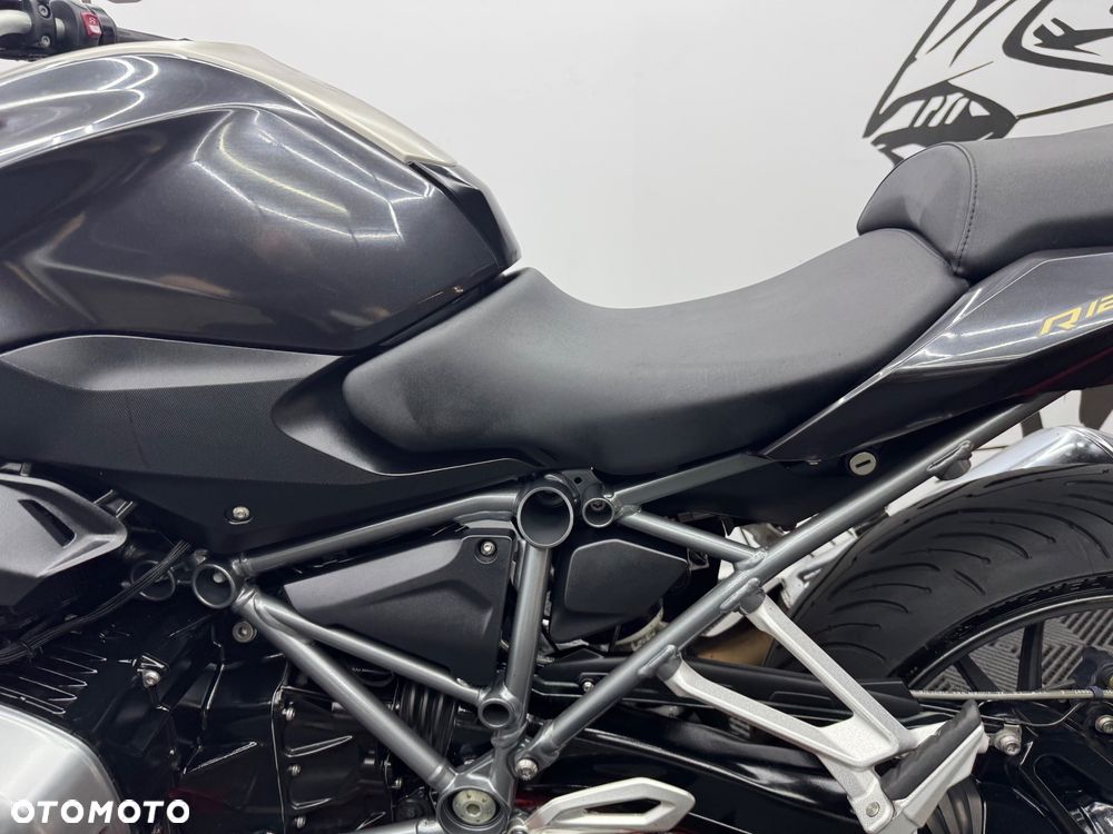 BMW R - 15