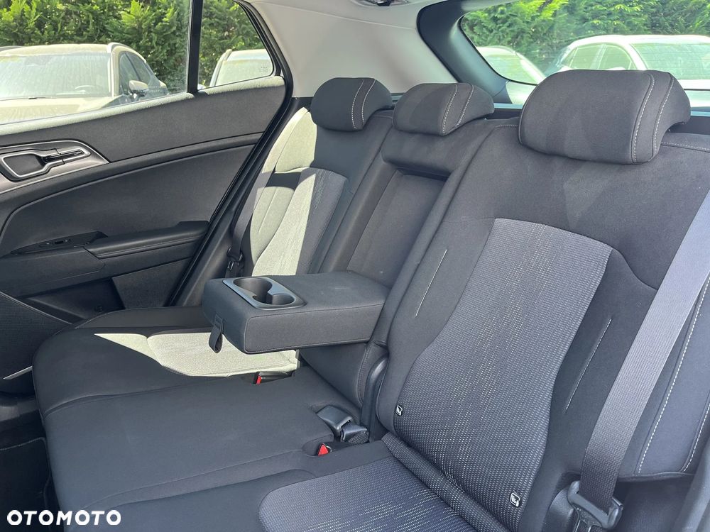 Kia Sportage 1.6 T-GDI HEV L 2WD - 16