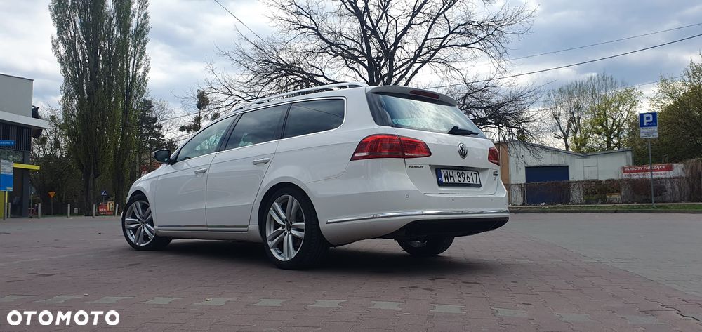 Volkswagen Passat 2.0 TDI BlueMotion Technology Highline - 13