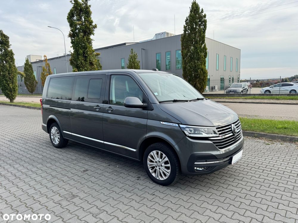 Volkswagen Caravelle - 16