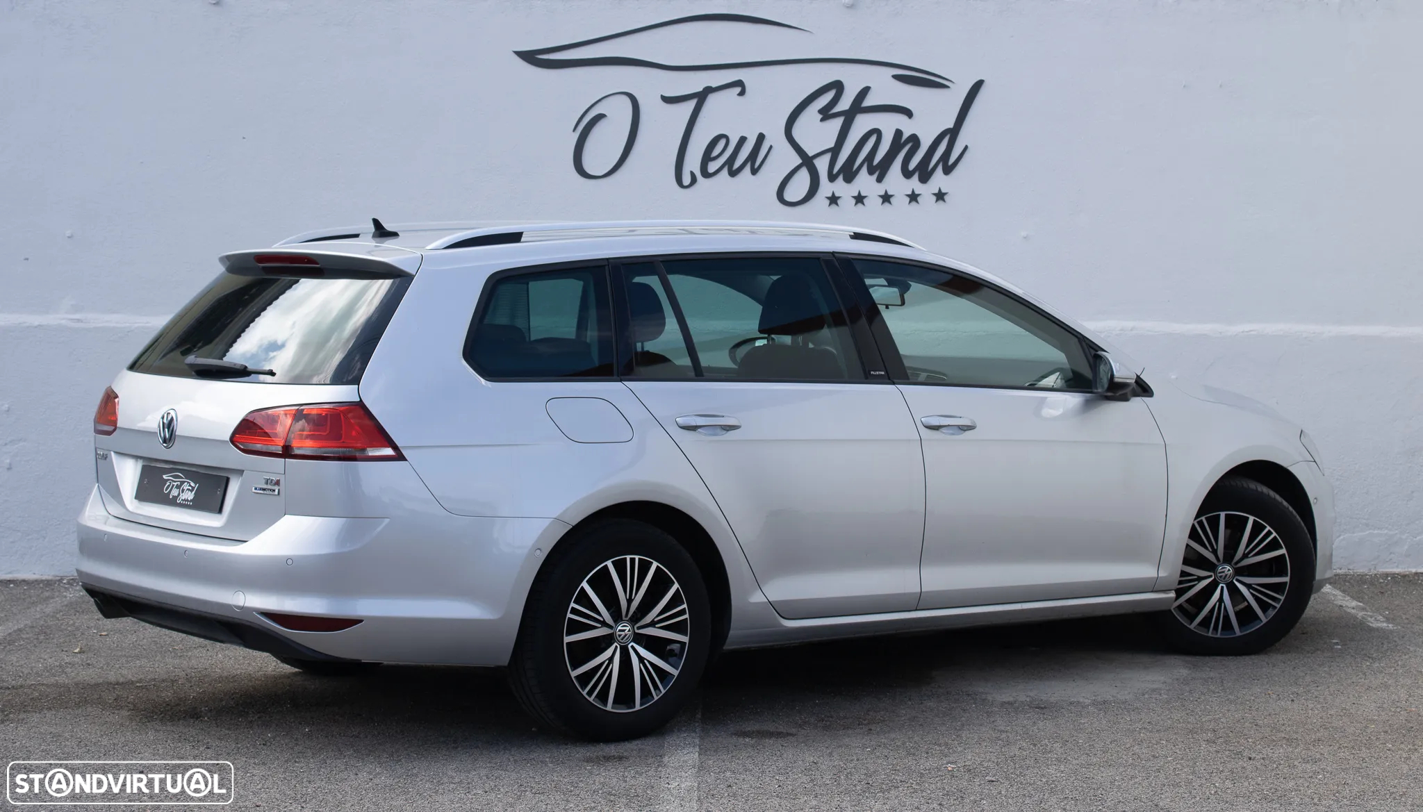 VW Golf Variant 1.6 TDi BlueMotion Allstar - 2