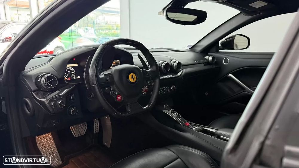 Ferrari F12 Berlinetta 6.3 V12 - 18
