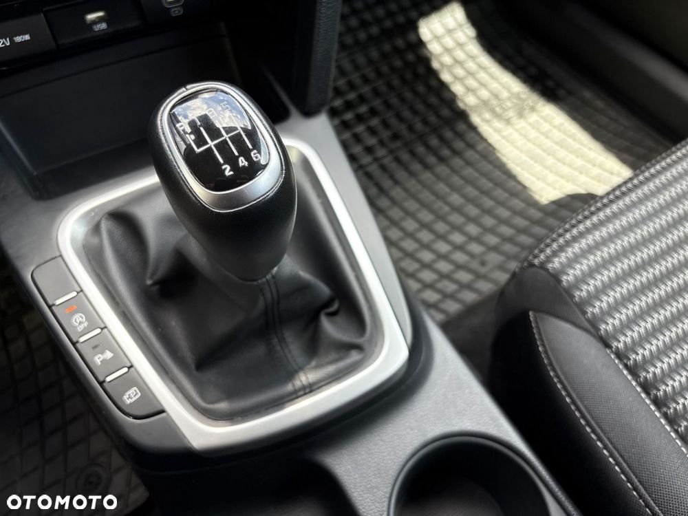 Kia Ceed - 15