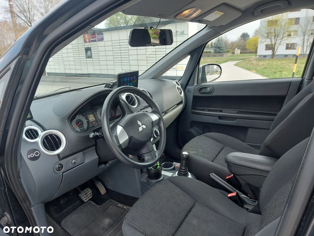 Mitsubishi Colt 1.3 Instyle - 10