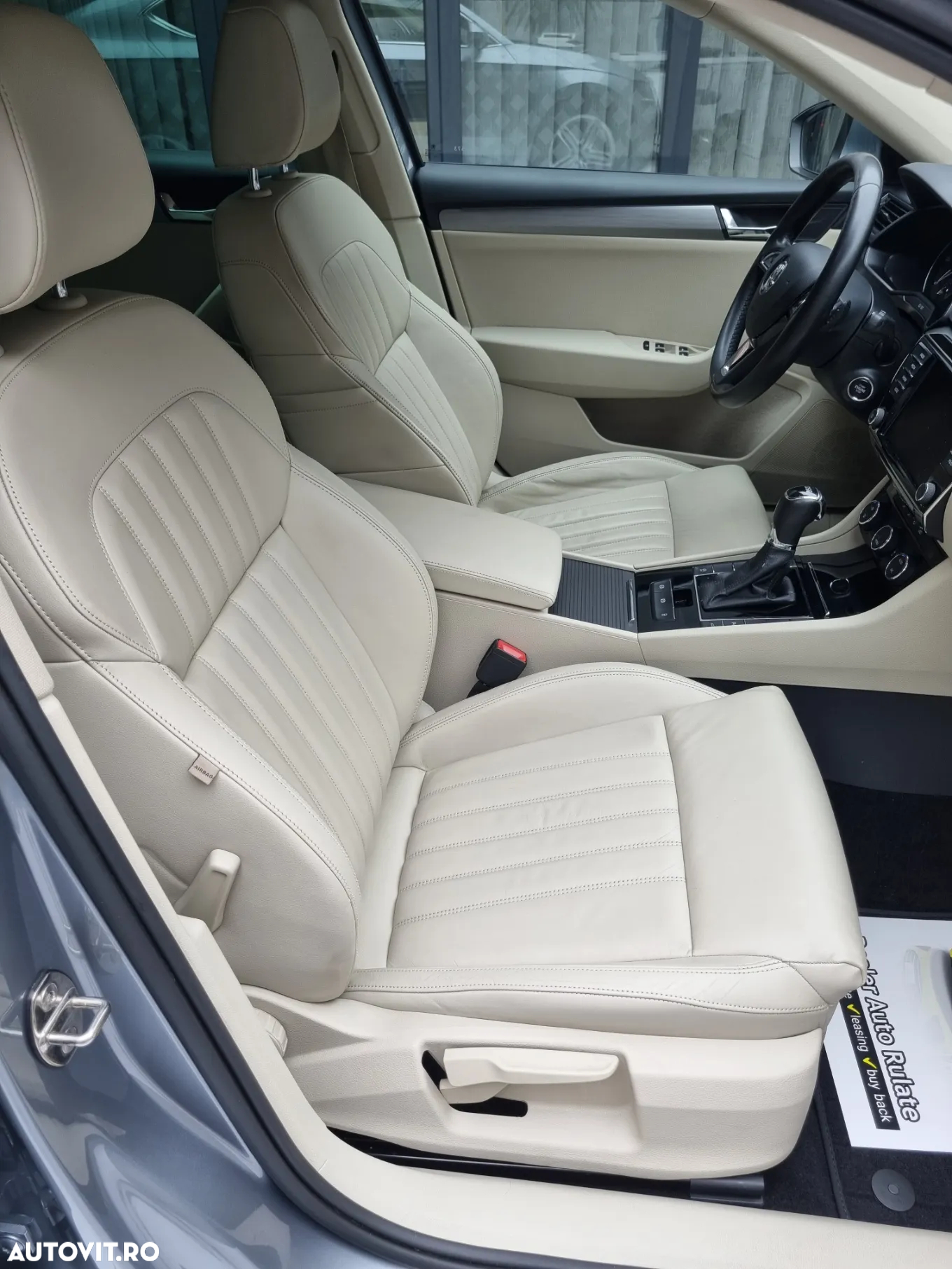 Skoda Superb 2.0 TDI DSG Style - 13
