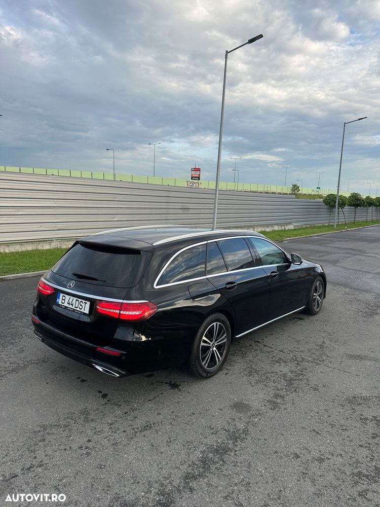 Mercedes-Benz E 200 d T-Modell Aut - 4
