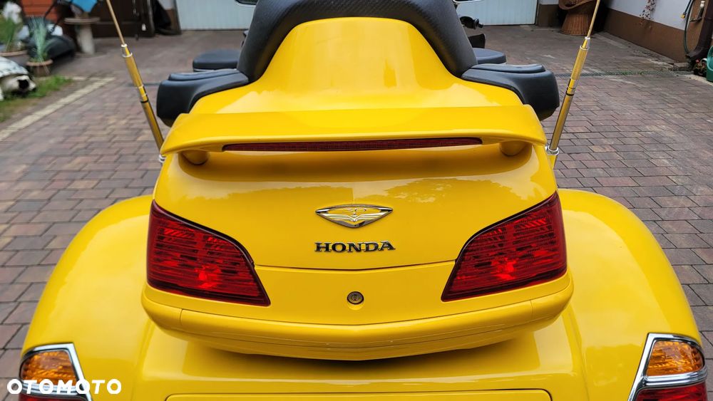 Honda GL - 35