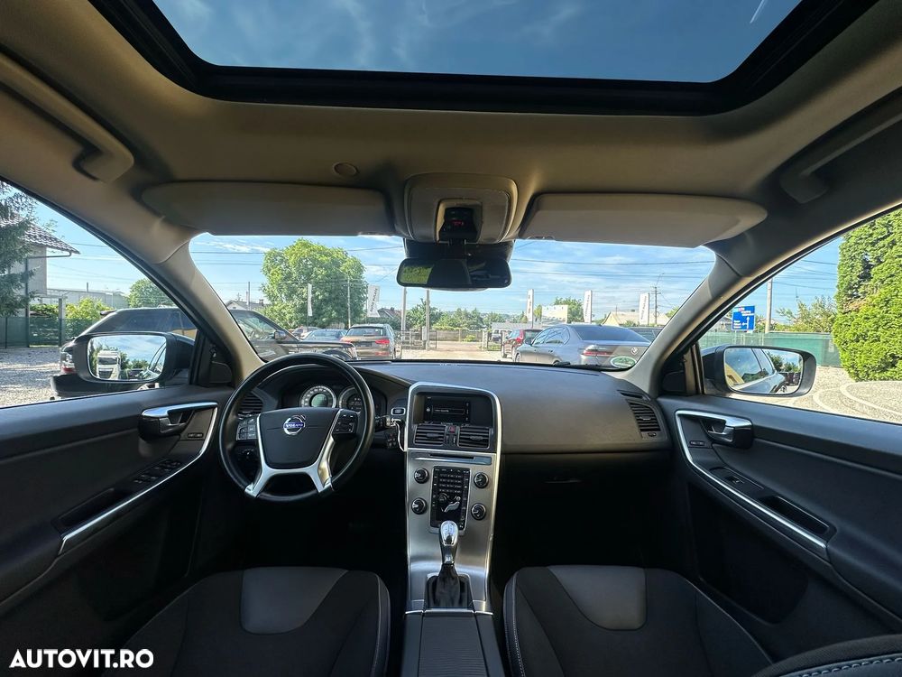 Volvo XC 60 D4 AWD Geartronic Edition Pro - 9