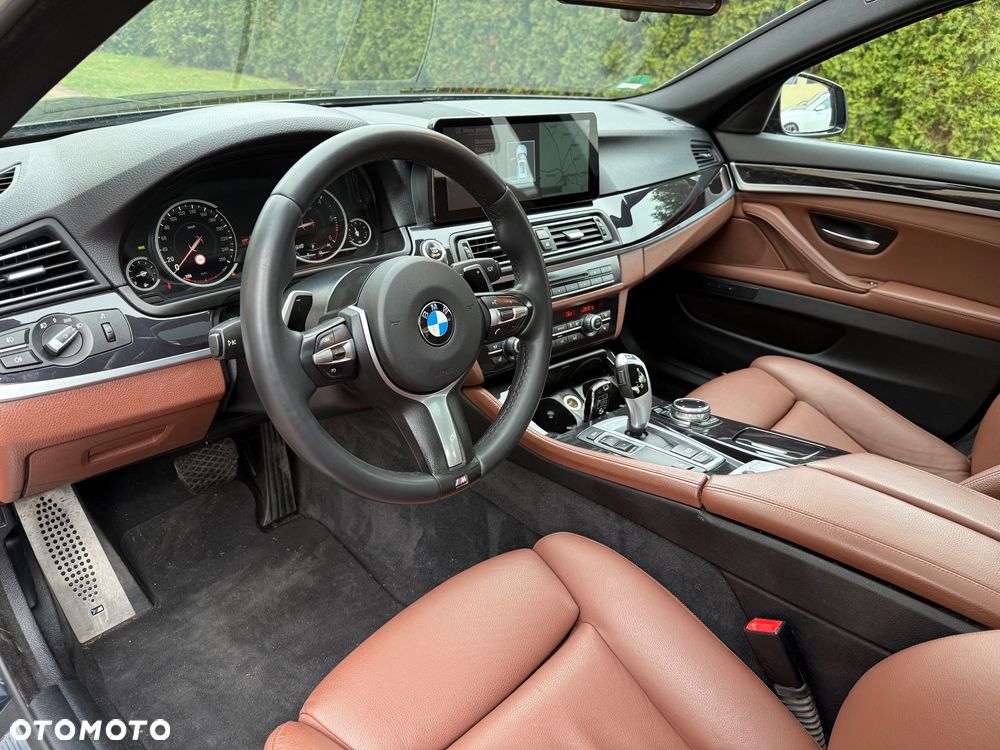 BMW Seria 5 520d Sport-Aut - 23