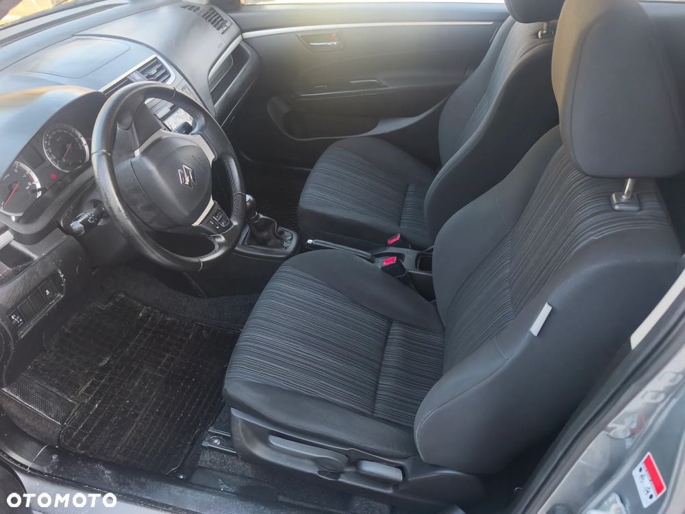 Suzuki Swift 1.2 Club - 3