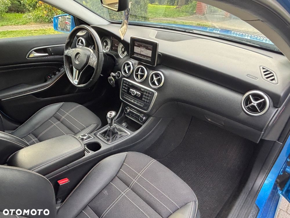 Mercedes-Benz Klasa A 200 (BlueEFFICIENCY) Urban - 28