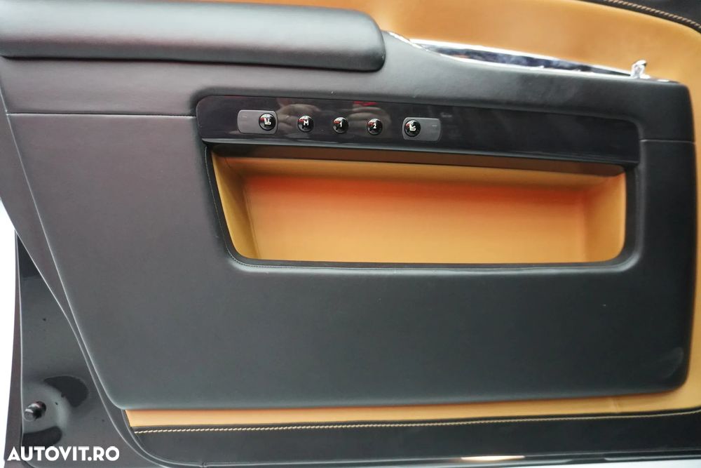 Rolls-Royce Ghost - 12