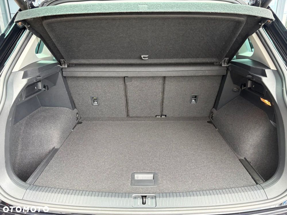 Volkswagen Tiguan - 19