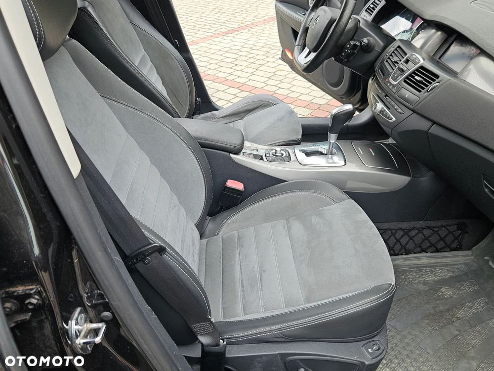 Renault Laguna dCi 175 FAP Bose Edition - 16