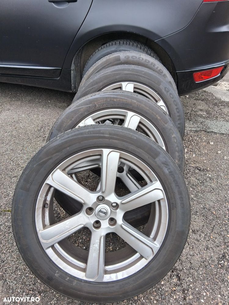 Volvo XC 60 2.4D AWD Kinetic - 11