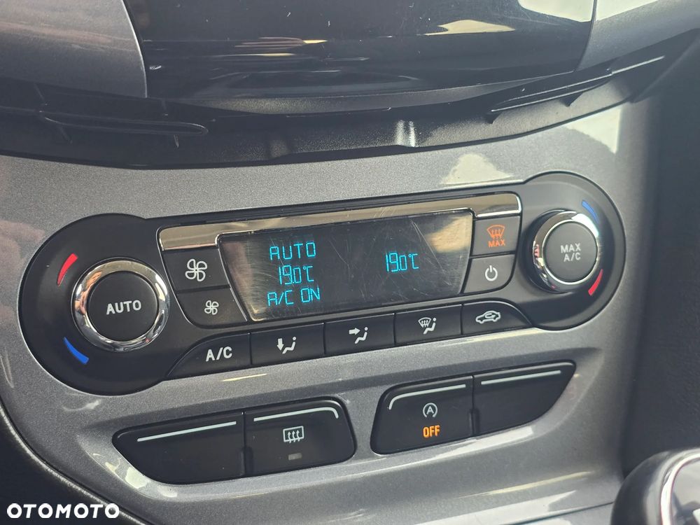 Ford Focus - 21