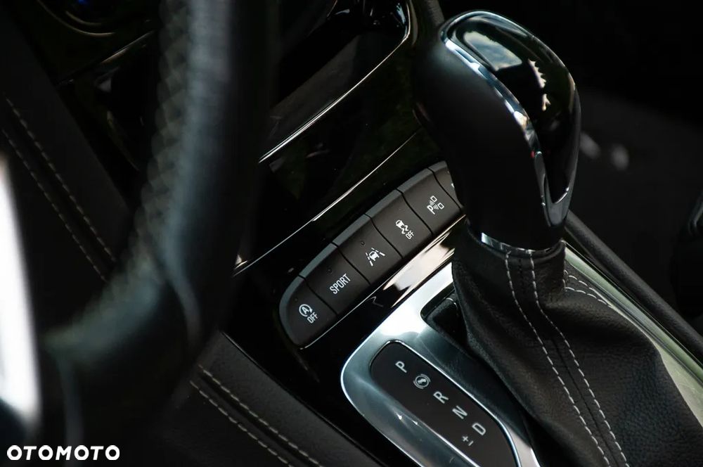 Opel Astra 1.6 Turbo Start/Stop Automatik Ultimate - 26