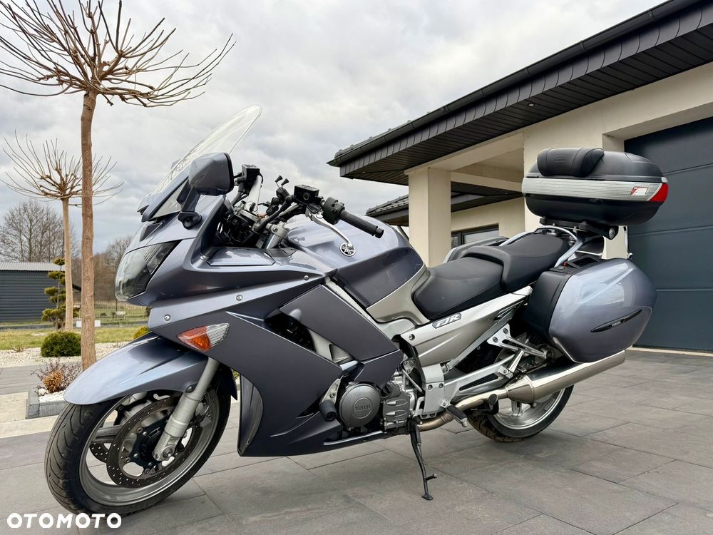 Yamaha FJR - 4
