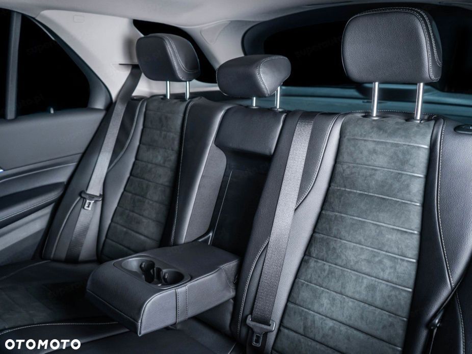 Mercedes-Benz GLE - 13