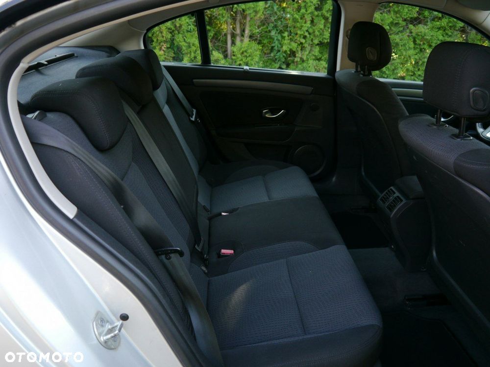 Renault Laguna 2.0 Authentique - 25