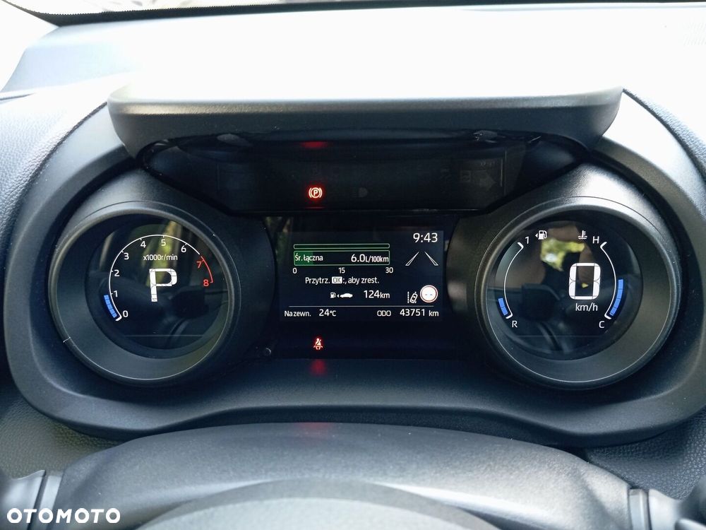 Toyota Yaris Cross 1.5 Comfort CVT - 16