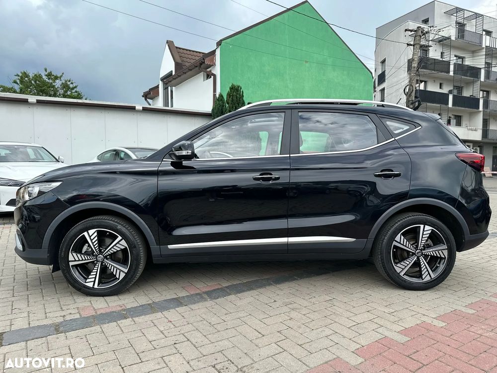 MG ZS EV Luxury - 31