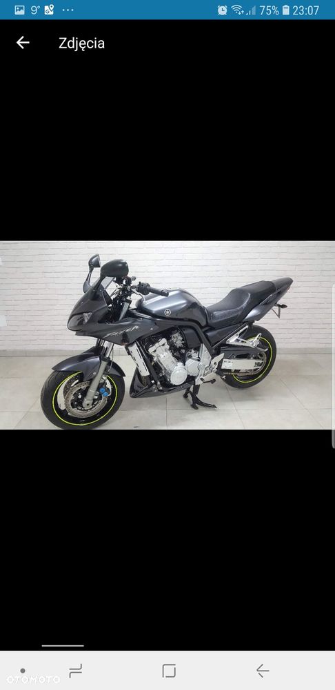 Yamaha FZS - 3
