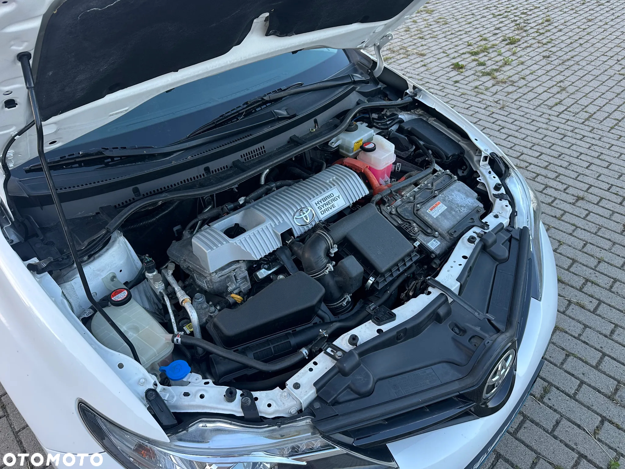 Toyota Auris 1.8 HSD Prestige NAVI - 36