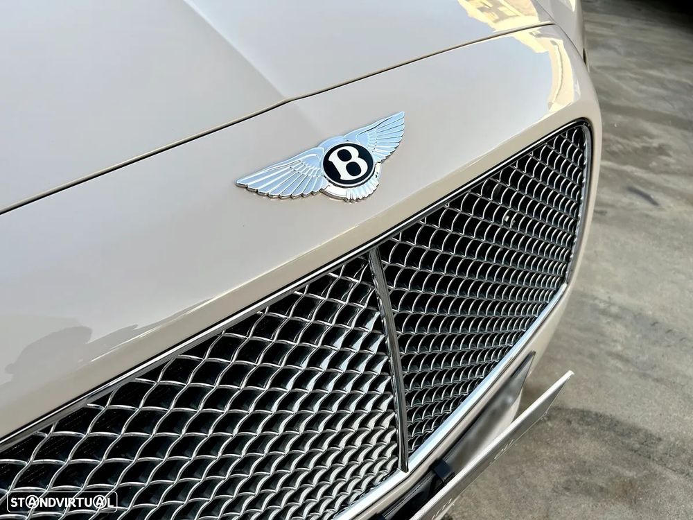 Bentley Continental Flying Spur - 58
