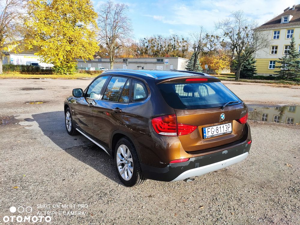 BMW X1 xDrive18d - 3